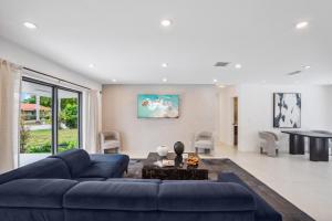 Modern Luxury Home with Racket Sports Gym BBQ