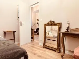 Le Tailleur, centre historique, fibre, climatisation, ESS, rez-de-chaussée, BedinShop - 布尔德佩阿日