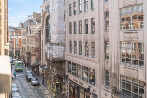 Stylish and Modern Apartments in Vibrant Soho Unbeatable Location WDG