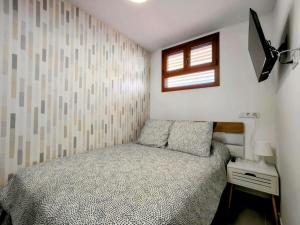 Blue DAY by CASAS COCODRILO