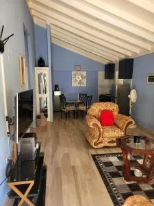 Seaside Retreat 2BR with Beach Access and AC - Boscobel