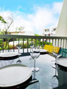 Charmant studio en bord de mer, piscine, climatisation, parking privé et wifi