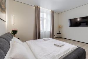 Royal apartment on Kulisha 6