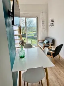 Ker-Ysa - 坡隆维茨普尔扎伊