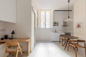 San Vitale 86, a stones throw from the Two Towers