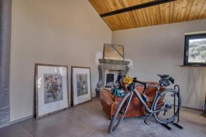 Tuscan Cozy Escape with View, Garden & Breakfast