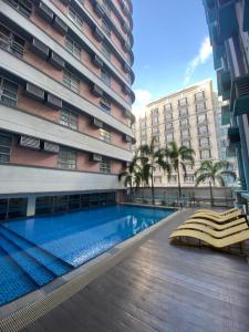 101 Newport Boulevard Condo