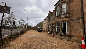 艾纳树宾馆 - 爱丁堡