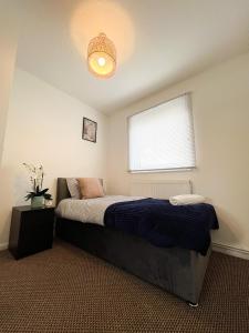 3 Bedroom House, WiFi & Free Parking