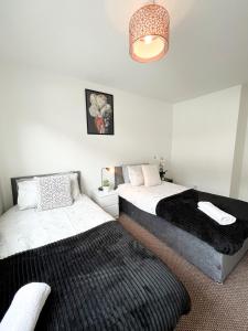 3 Bedroom House, WiFi & Free Parking