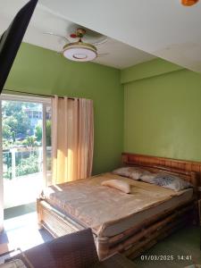 Sunny Edwani in Baguio City