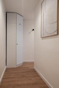 Cosy 1BR, Newly Renovated - Clichy | By Airnest