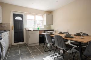 2 BDR House At Caledonia Luxe Stays Short Lets & Serviced Accommodation Livingston