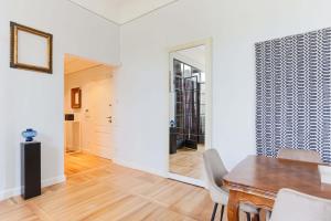The Best Rent - Stylish three-bedroom apartment in the heart of Milan