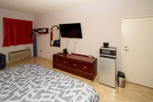 Scottish Inns & Suites - North Hershey