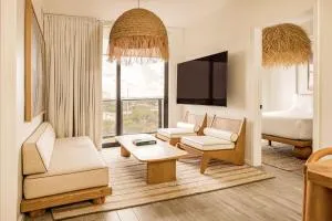 Flow Fort Lauderdale Hotel - بلانتايشن