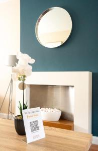 2 BDR House By Caledonia Luxe Stays Short Lets & Serviced Accommodation Bathgate