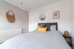 Lovely 2BR Flat 5 mins to Tube, Fullham