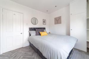Lovely 2BR Flat 5 mins to Tube, Fullham