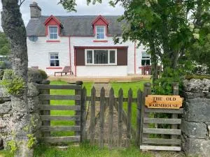 The old Farmhouse Minutes from lochness - Balnain