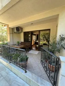 Idyll of Happy Moments - Markovići