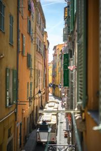 Évasion à Menton, vieille ville