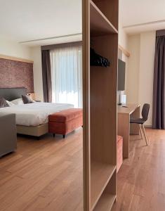 Large Double Room - Ground Floor room in Hotel Villa Letizia
