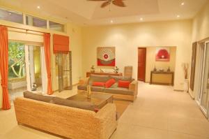 EPH Exclusive Private Home