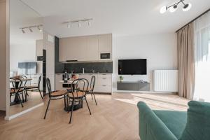 Hello Apartments Porto with private parking and fitness room
