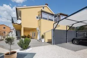 Apartment Miha - Loborika