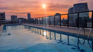 BSF1310 - Maravilhoso Studio TV 4K | Faria Lima