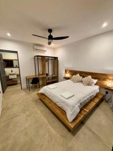Aduana House