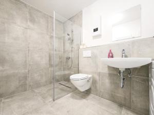 Tolstov Apartments - 2 Room Apartments - Balcony - Kitchen - Washing machine - next to Cologne