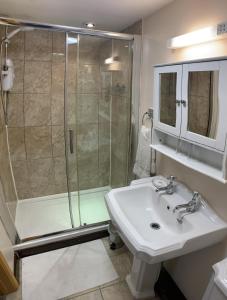 Ty Mawr at Bethania B&B Rooms and Crumble Cottage