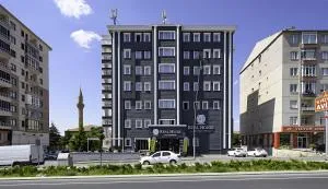 Real House Hotel - 开塞利