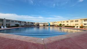 Ciudad Flamingo, Karnak