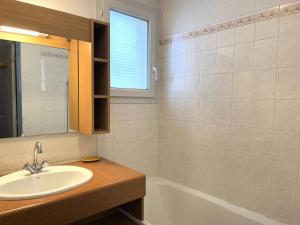 Résidence Balcons Du Soleil 1 - T38pers BALCONS DU SOLEIL 30-Peyresourde MAE-4644