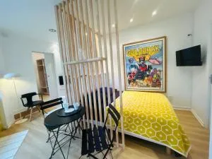 Le GOLDORAK - Hypercentre, parking privé, securisé - 尼奥尔