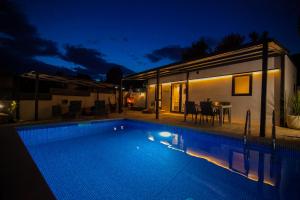 Oleum - Family Home