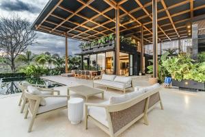 Ocean Front Tropical Paradise Elu & Nalani Luxury Villas