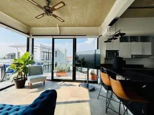 ADStays Penthouse Shift Cayala APT 807B - Concepción Las Lomas