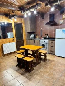 Подільська оселя - 赫梅利尼茨基