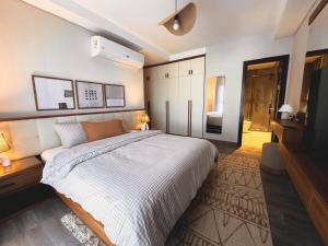 Luxury 3BR Retreat I Sunny Views