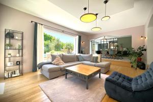 Villas La Celeste-Villa standing avec piscine et jardin : photos des chambres