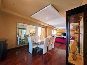 Artistic penthouse with amazing JBR Beach and sea view