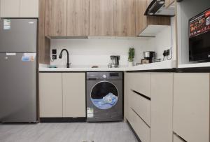 Darent Elite Two-Bedroom Apt AlRimal-7