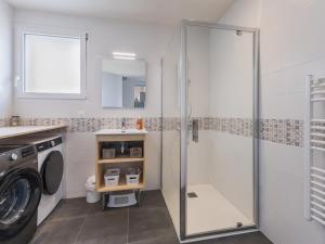 Maison de Campagne au Calme avec Terrasse, 3 Chambres - FR-1-306-1300