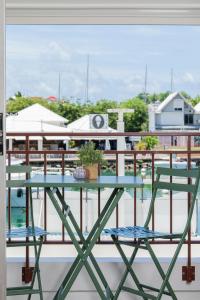 L'annexe de la marina studio neuf vue mer