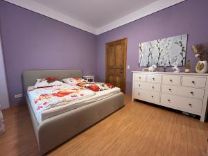 FeWo Weinberghaus "Zum Steinkauz"