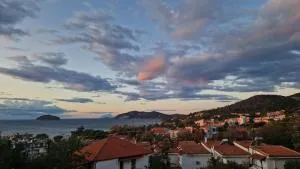 Blunero Παληό, Καβάλα - 帕雷恩特西菲基昂